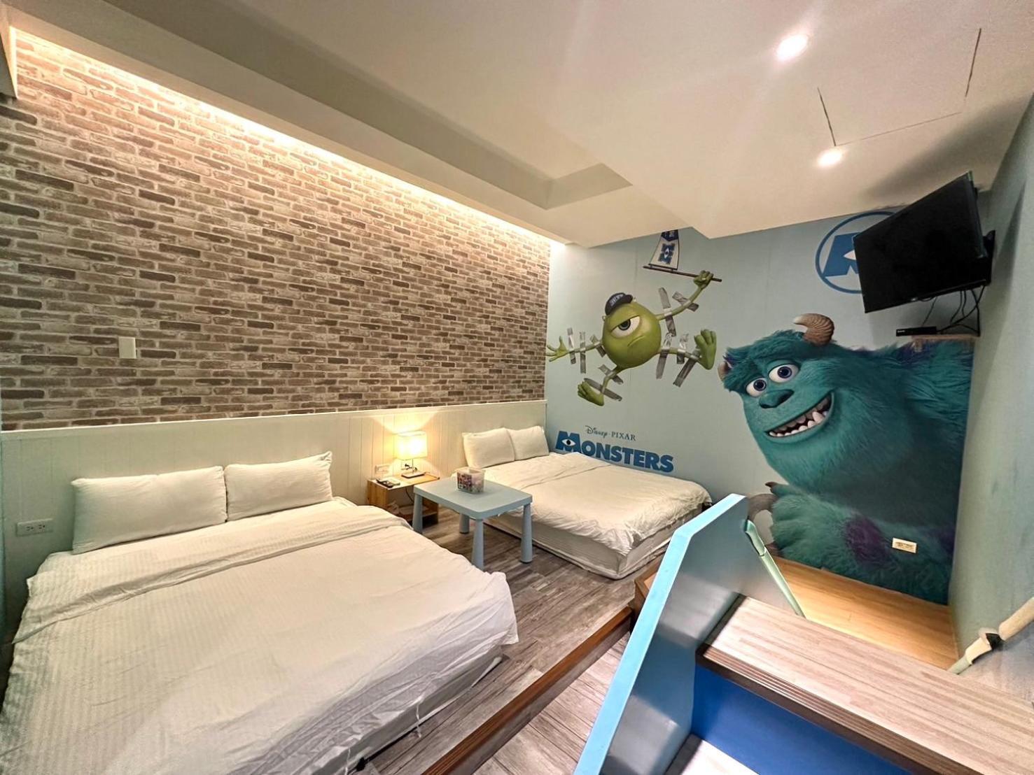 Superman Hostel Luodong Bagian luar foto